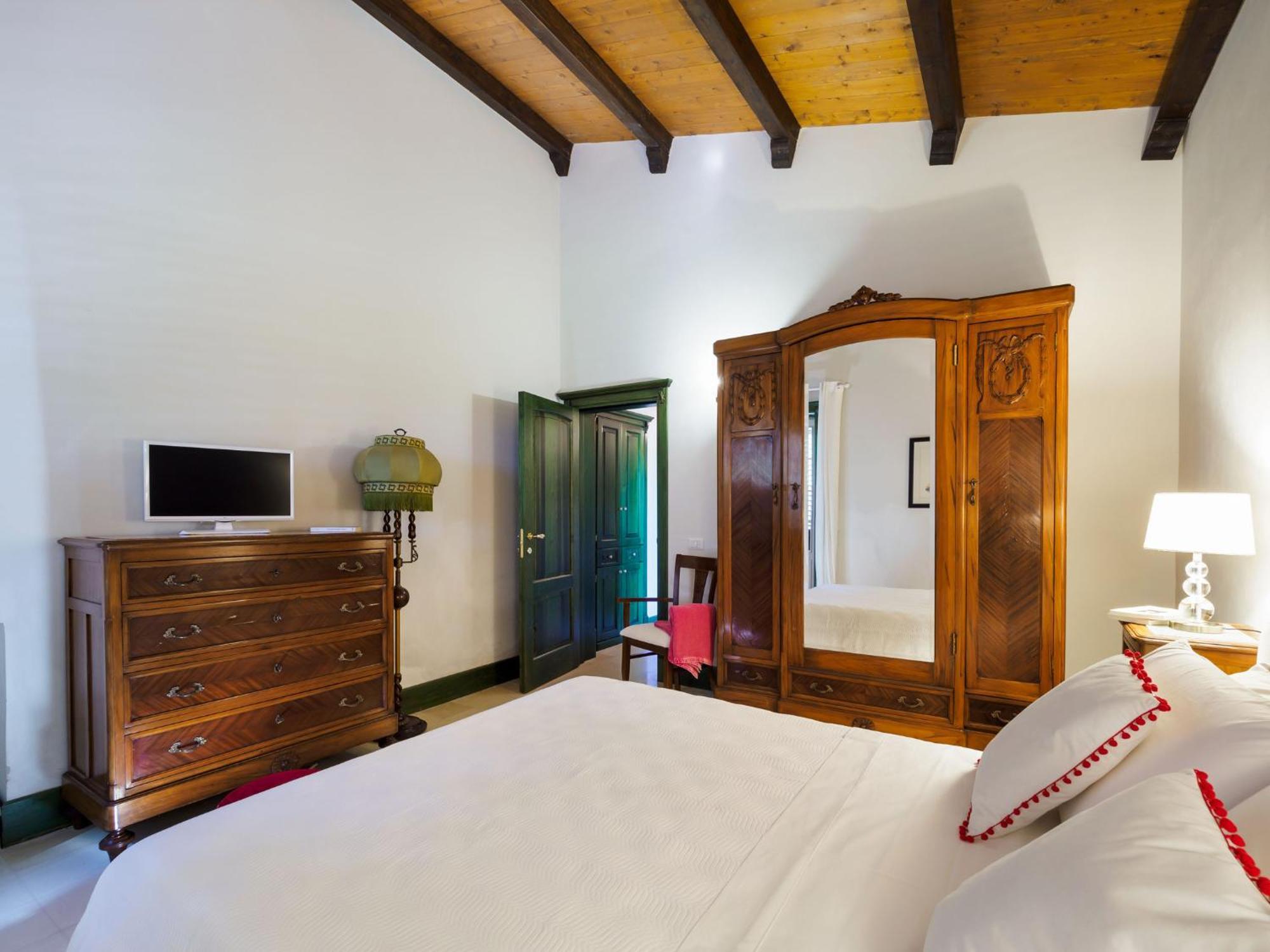 Gira Sole Villa Fontane Bianche Exteriör bild