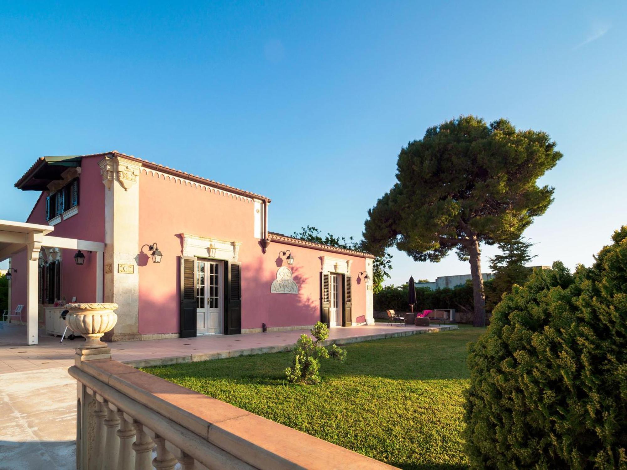 Gira Sole Villa Fontane Bianche Exteriör bild
